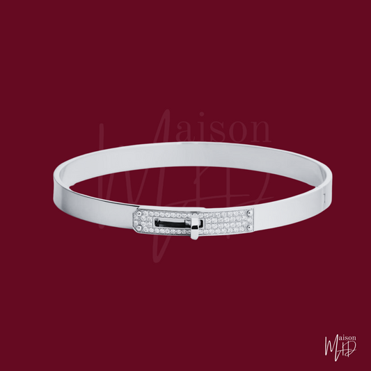 Élégance D'Argent | Opulent Clasp Bangle